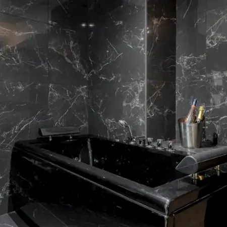 Apartment Magnifique Avec Sauna Et Jacuzzi Paris